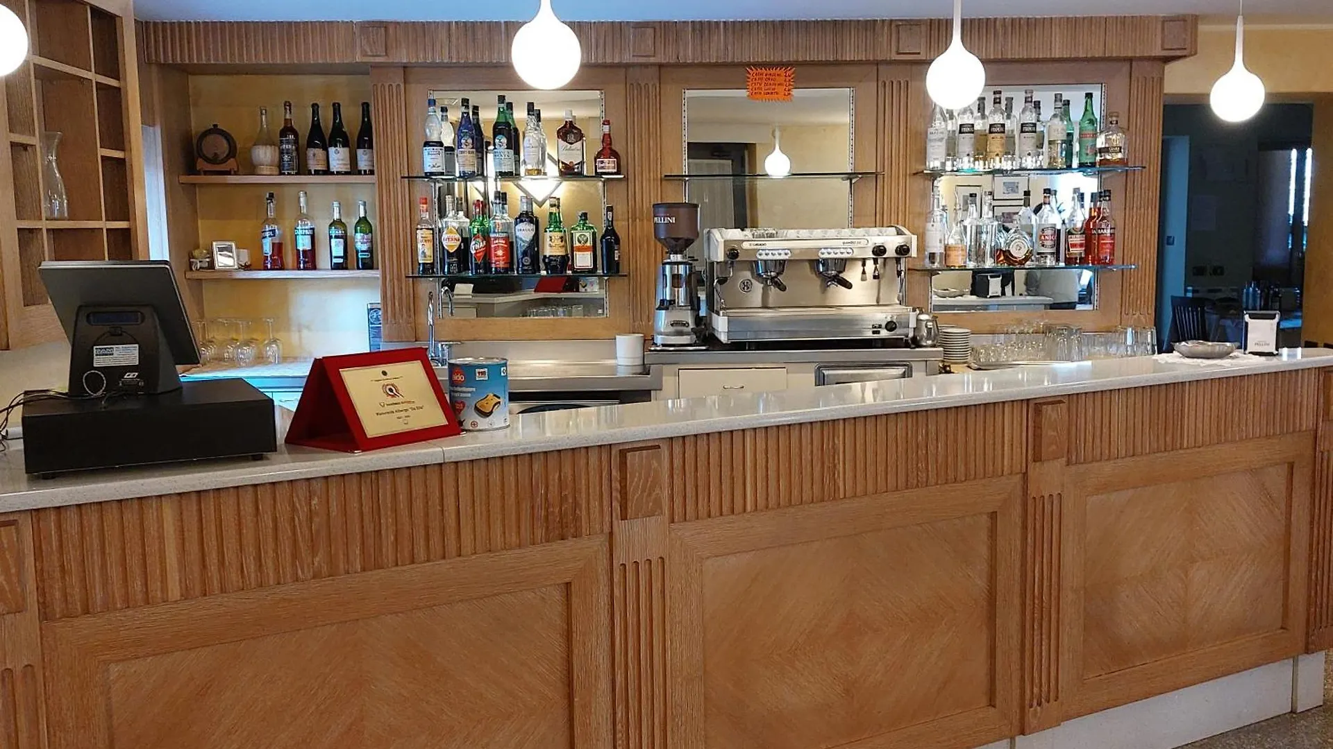 Albergo Ristorante Da Elia Sant'Omobono Terme Italia