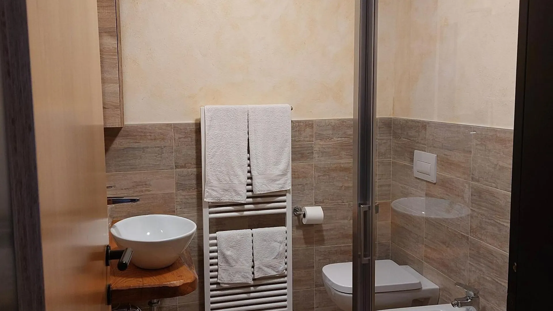 ** Hotel Albergo Ristorante Da Elia Sant'Omobono Terme Italia