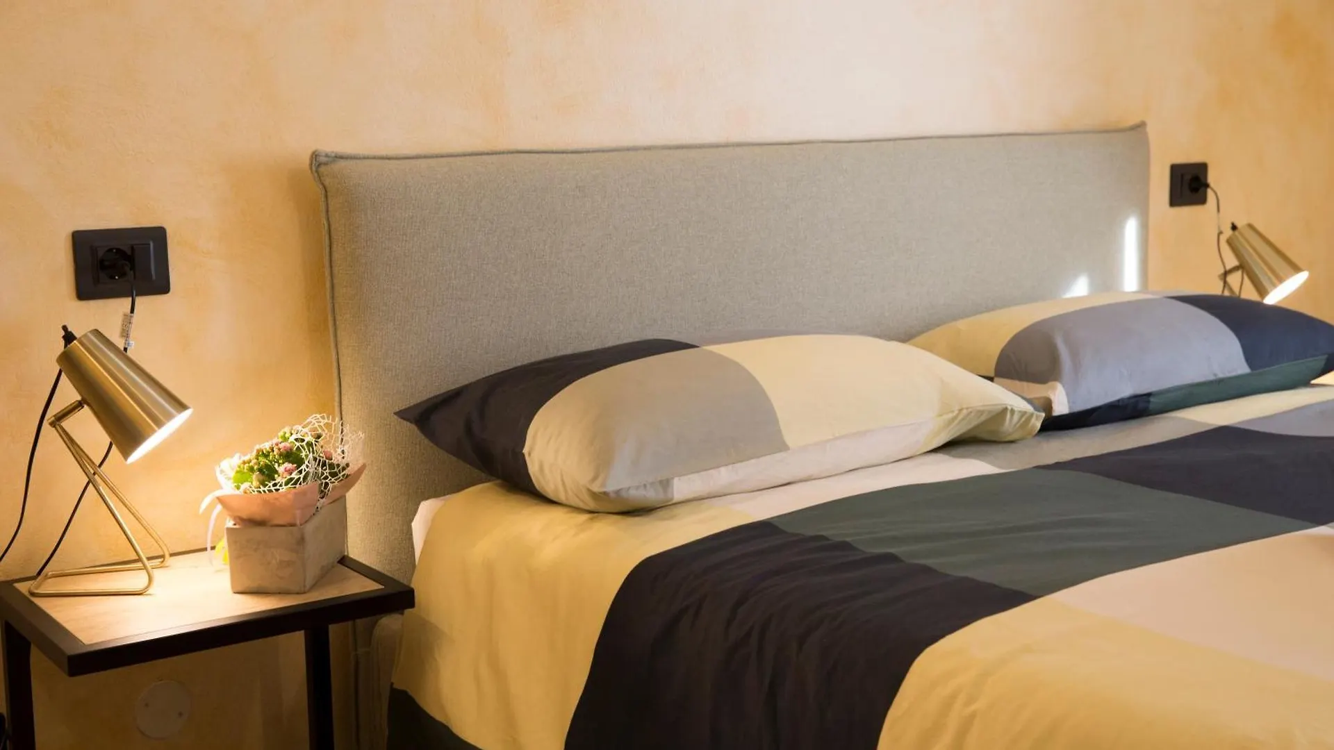 Albergo Ristorante Da Elia Sant'Omobono Terme Hotel